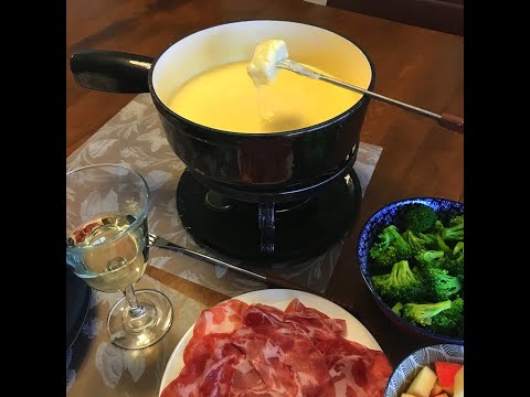 Classic Cheese Fondue