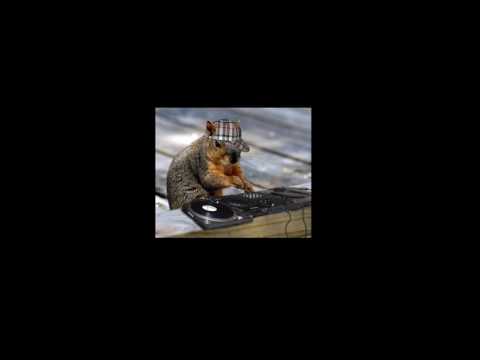 Weszélyes Elemek - Ritmus Mókus (Beat Diss)