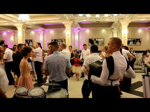 Formatia Ciprian Buzitza - Live La Nunta Part 1