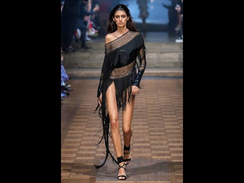 JULIEN MACDONALD Look 2 | Spring Summer 2020 Ready-to-Wear CollectionBlack