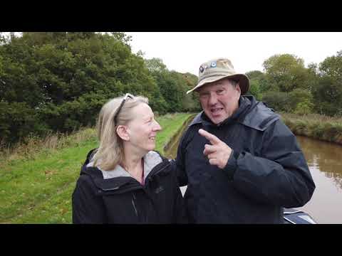 118_Taking our Narrowboat onto the Llangollen Canal