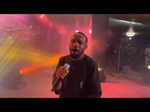 WHEN THE HOLY GHOST TAKES OVER THE SERVICE || EXTREME WORSHIP & CHANTS || PASTOR TONY RICHIE