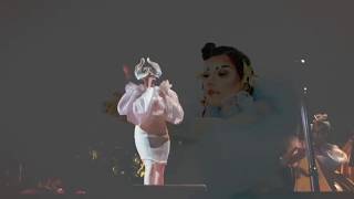Björk - Blissing Me (Utopia Live)