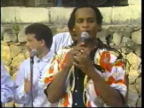 CON LA PUNTA DEL PALO FARID ORTIZ & EMILIO OVIEDO