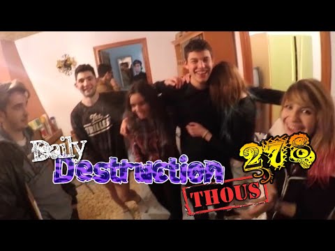 Daily Destruction Thous 278 - Fiesta Improvisada en Alicante! Potas, dildos y camas elásticas!