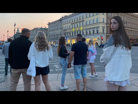 ⭐ Wow! Beautiful Russian 🇷🇺 Girls!!! Here Is The Real Saint Petersburg - Walking Tour..