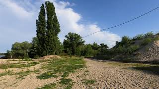 47. Любителям арт-рока:Camel -  Straight To My Heart (1999)  Киев.Залив Днепра на Жуковом острове