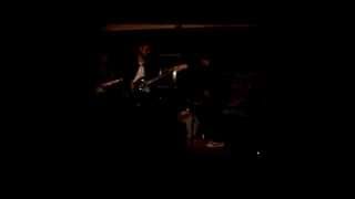 Super Brava- Look Back! There&#39;s no one there (Ao vivo - Curupira)