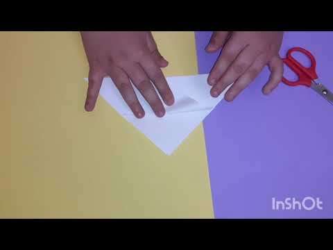 Come creare un segnalibro con la carta.