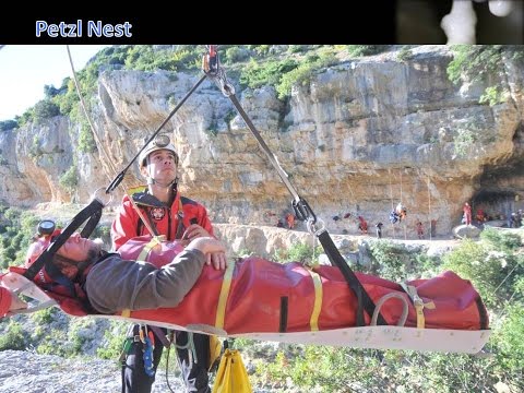 Adamkó Péter: Barlangi mentő hordágyak