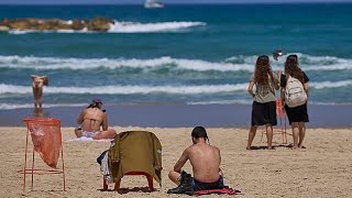 La amenaza de "la bacteria carnívora" cabalga por las playas europeas, a lomos del cambio climático