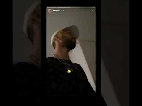 Bhavi, Duki, Asan, Tobi y Eich en el Estudio.