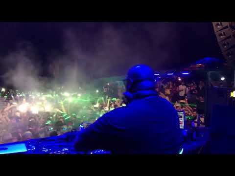 Carl Cox plays 'Fabio Neural - Flow Beat' @ Afrobar Catania
