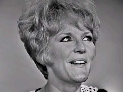 NEW * I Know A Place - Petula Clark {Stereo} 1965