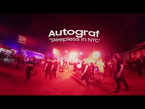 AUTOGRAF LIVE!  @EMAwards Los Angeles