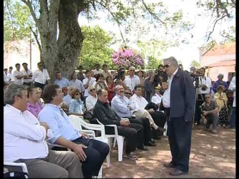 Mujica en la Escuela de Paso Centurión, Cerro Largo - Presidencia del Uruguay
