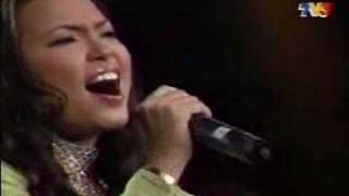 Download lagu FARAH @ Semifinal Juara Lagu 2005 mp3