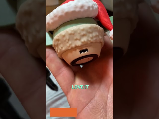 Vídeo relacionado con Bitty Boomers Star Wars: The Mandalorian - Grogu in Pram - Mini Altavoz Bluetooth