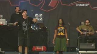 Atmosphere - Trying to find a balance&amp;Shrapnel (live at Summerjam 2009)