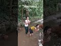 She Got All The Steps Wrong