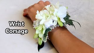 How To Make A Wrist Corsage