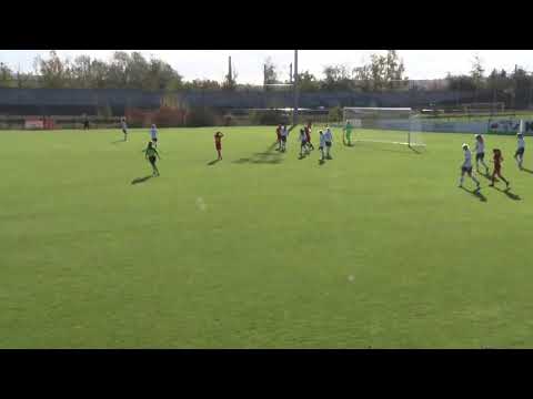 Women's College Soccer NCAA Recruit USA OverBoarder - Zoe Dejardin