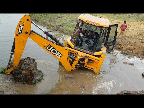 JCB Backhoe Loader Breaking Old Bridge Wall and Working For New Bridge Construction - Dozer Video