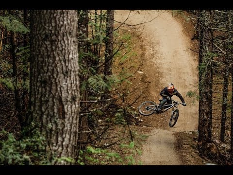 Tom van Steenbergen Rides the Whistler Bike Park