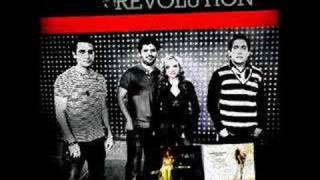 Lorena Castellanos & Soulfire - The Revolution