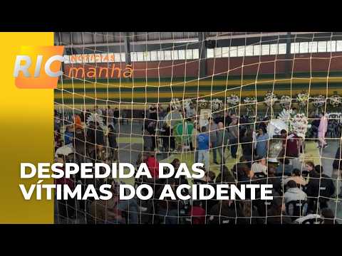 Imbituva se despede das vítimas do acidente na BR-373