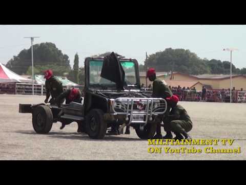 Waoooo, in Just 5mins, this Gallant Troops Stripped a Complete Army Vehicle