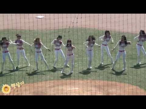 [Fancam] 100328 SNSD - Gee@Pro Baseball Opening Game