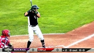 Rockies' Daza hits solo homer