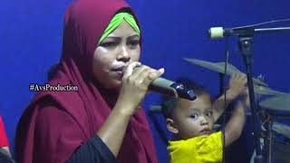 Download lagu DI GRAYANG LAKA ( SUSY ARZETY ) VOC. UUN - TENGDUNG OGIS GROUP mp3 Download lagu DI GRAYANG LAKA ( SUSY ARZETY ) VOC. UUN - TENGDUNG OGIS GROUP mp3