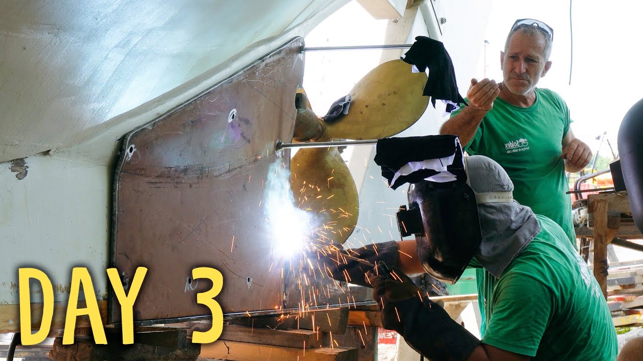 Why would we WELD the keel of a WOODEN boat? Daily episodes #3 — Sailing Yabá 171