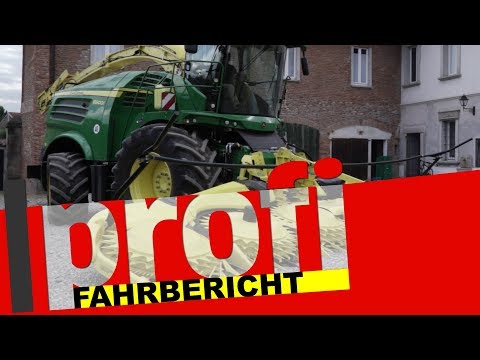 John Deere-Feldhäcksler 8800i mit Kemper 490plus