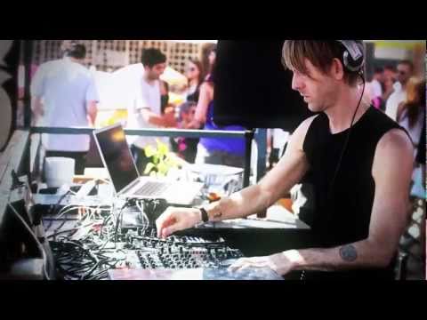 AFTERMOVIE-ELROW SONAR WEEK 2011