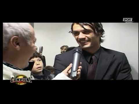 CAMPIONI IL SOGNO 2004 - La squadra incontra i giocatori del Milan