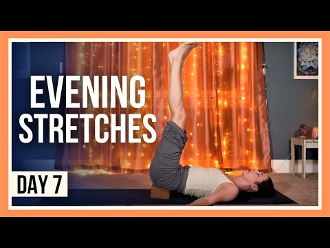 15 min Evening Yoga Stretches – Day #7 (BEDTIME YOGA FOR BEGINNERS)