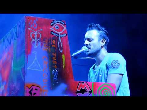 download lagu mp3 mp4 Coldplay Tribute Band Italia, download lagu Coldplay Tribute Band Italia gratis, unduh video klip Coldplay Tribute Band Italia