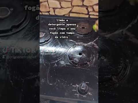 limpeza do fogão de tampo de vidro com 02 ingredientes limão e detergente