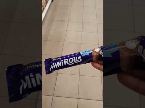 Cadbury mini rolls 《yummy 》