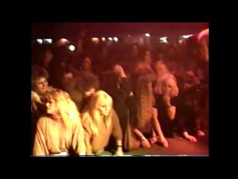 PANTERA ( HOME VIDEO )( PT. 1 ) JOE'S GARAGE  FORT WORTH, TEXAS 1-13-90
