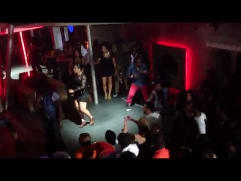 SINGLETON I BALANKHI DI PERFORMANCE