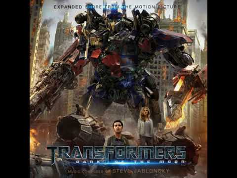 35. Steve Jablonsky - Freeway Chase [Transformers: Dark Of The Moon Soundtrack]