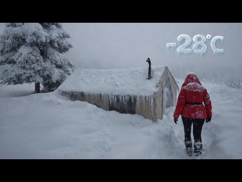 OUR TOUGHEST CAMP EVER ❄️ 4 DAYS IN A SNOWSTORM