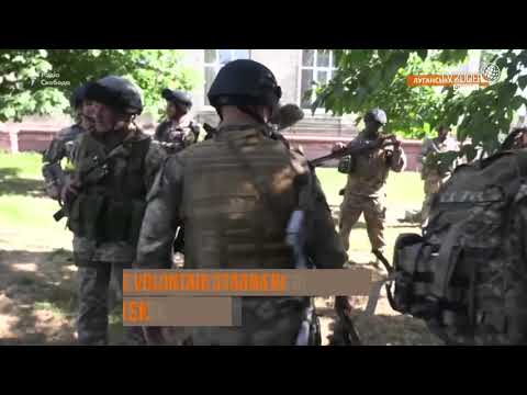 Guerra e Pace, la copertina del 10 giugno 2022