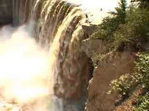 World record kayak waterfall 31 mt