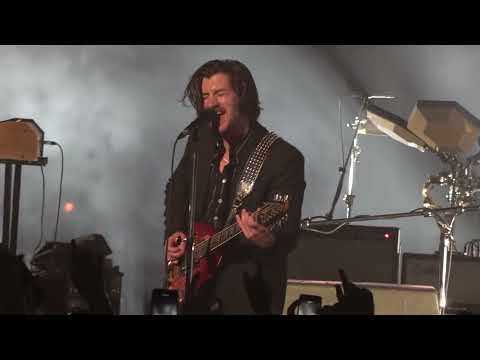 Arctic Monkeys - Do I Wanna Know? (Live at the Royal Albert Hall)