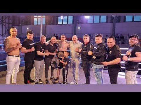 L-Zéé - Kezeket Fel | OFFICIAL AUDIO | BEVONULÓ DAL |